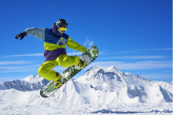How to choose the right snowboard : A beginner’s guide